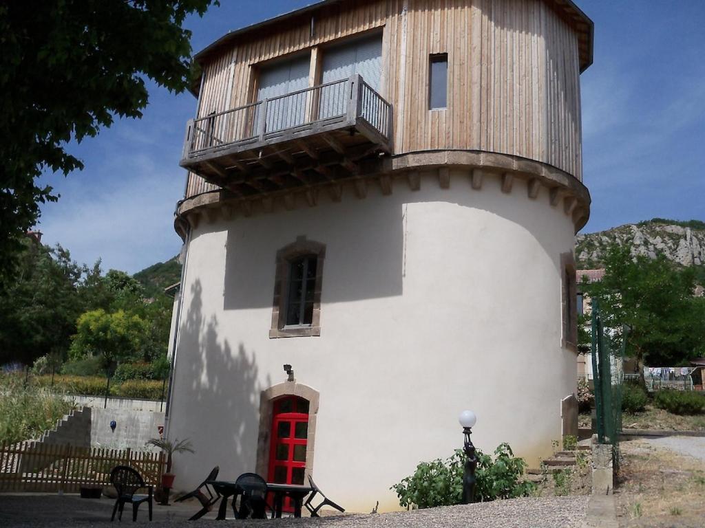 Chateau D'Eau Logement Insolite Tournemire  Eksteriør billede